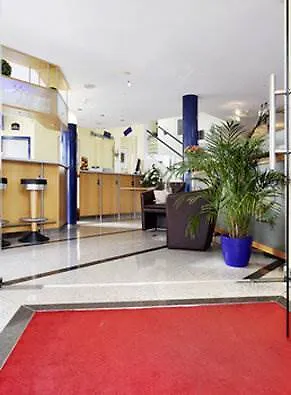 Hotel Ibis Styles Stuttgart Messe 3*