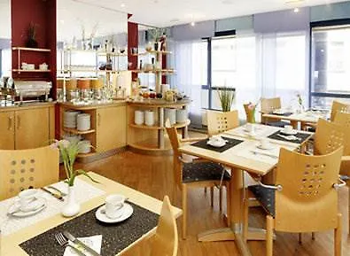 Ibis Styles Stuttgart Messe 호텔