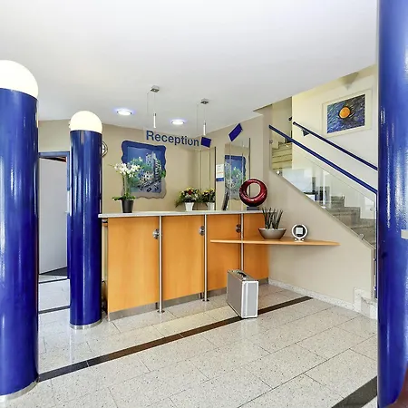 Ibis Styles Stuttgart Messe 3*