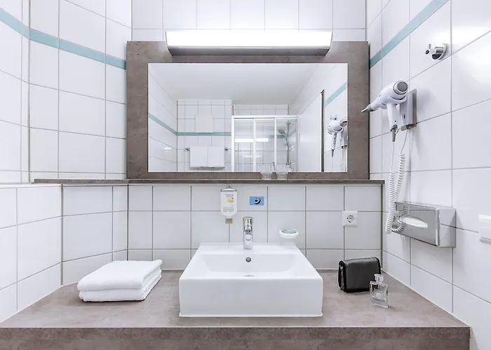 Hotel Ibis Styles Stuttgart Messe 3*